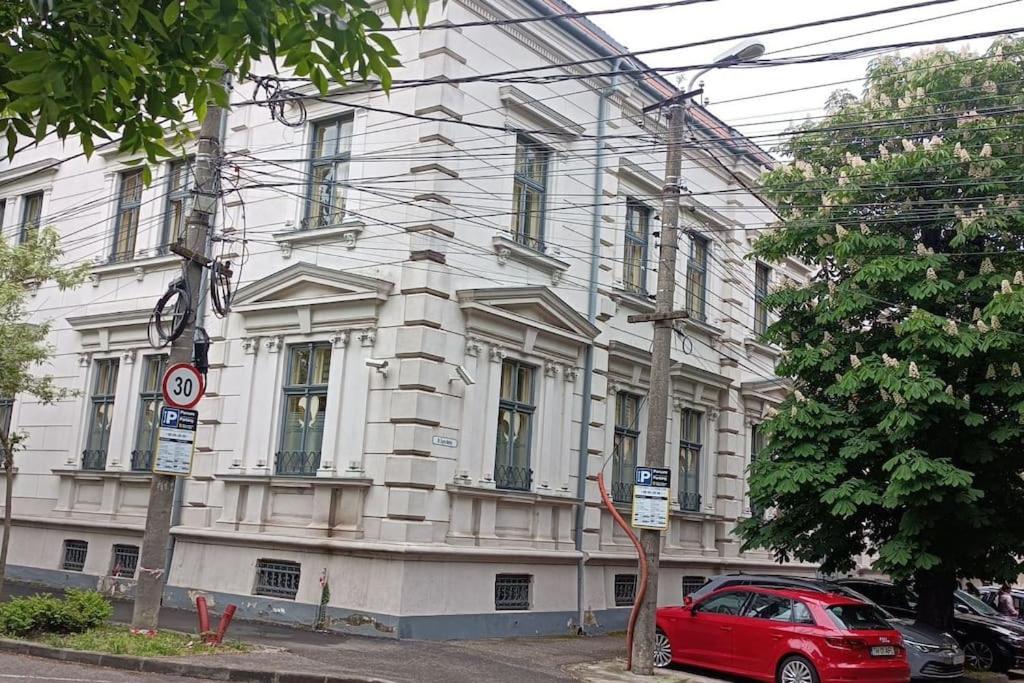 Central, Big Terrace, Near River Тімішоара Екстер'єр фото