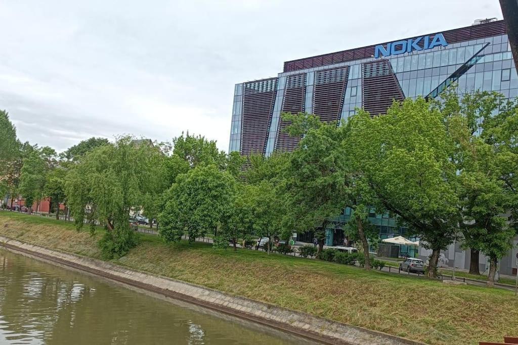 Central, Big Terrace, Near River Тімішоара Екстер'єр фото